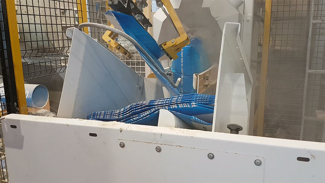 automated packing machine